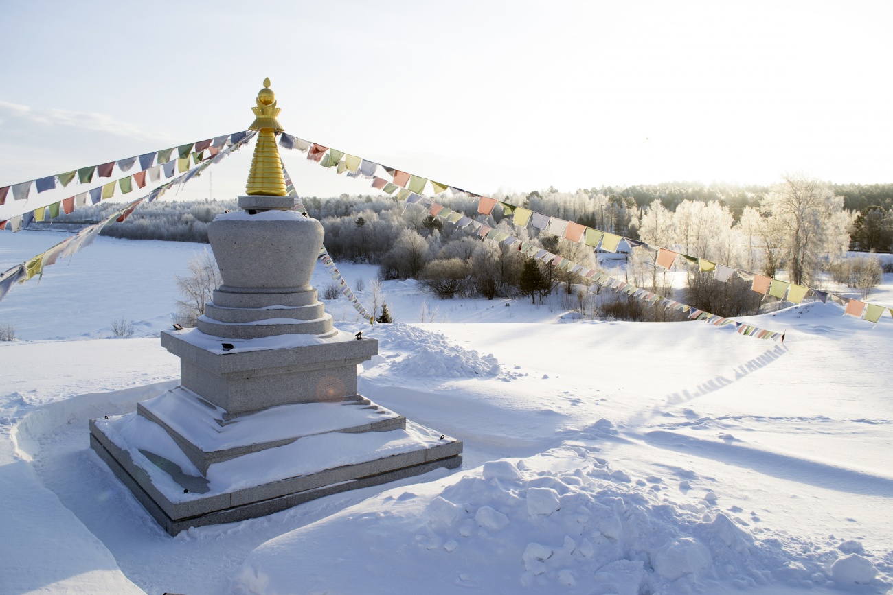 Ступа Совершенной Победы зимой (Stupa of Complete Victory. Winter)