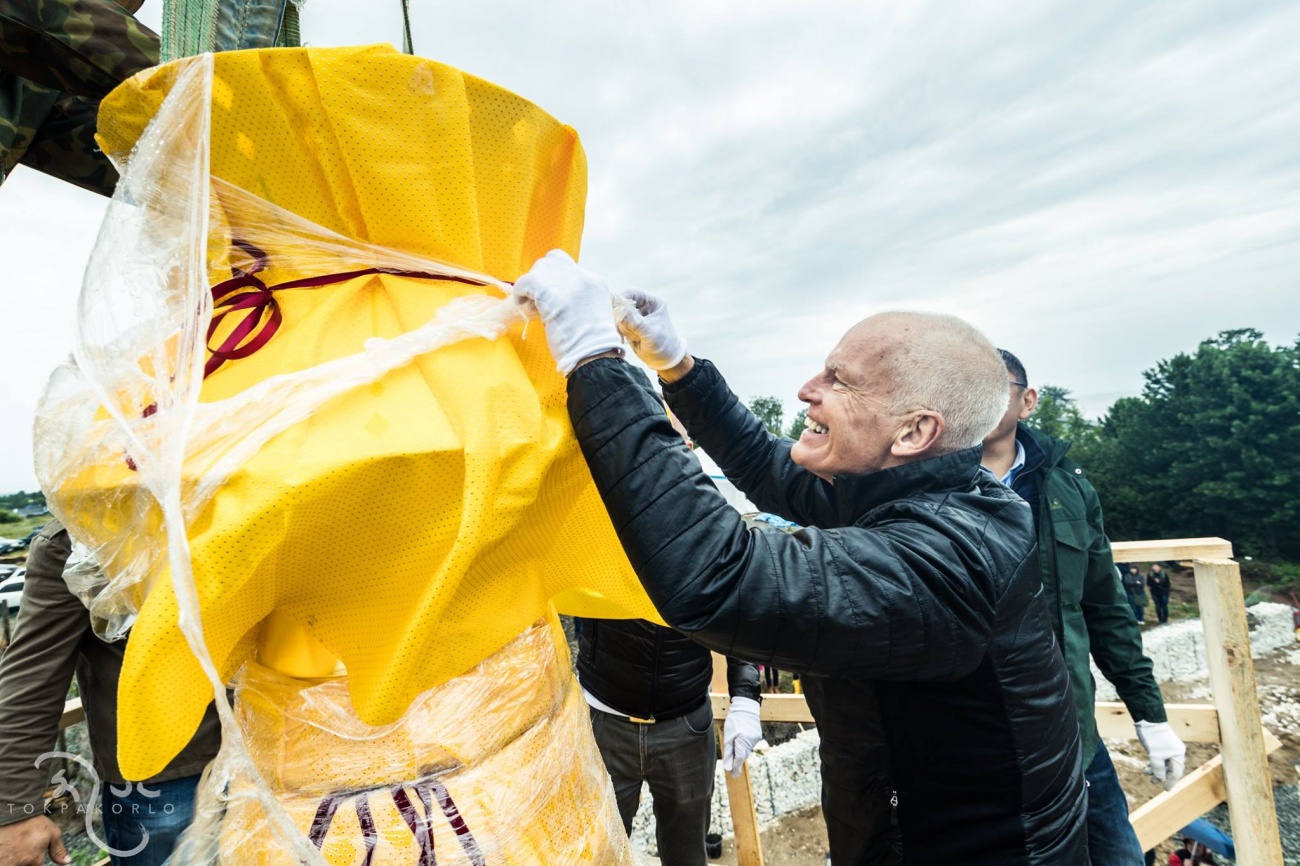 Ступа Совершенной Победы на озере Байкал (Stupa of Complete Victory, lake Baikal)